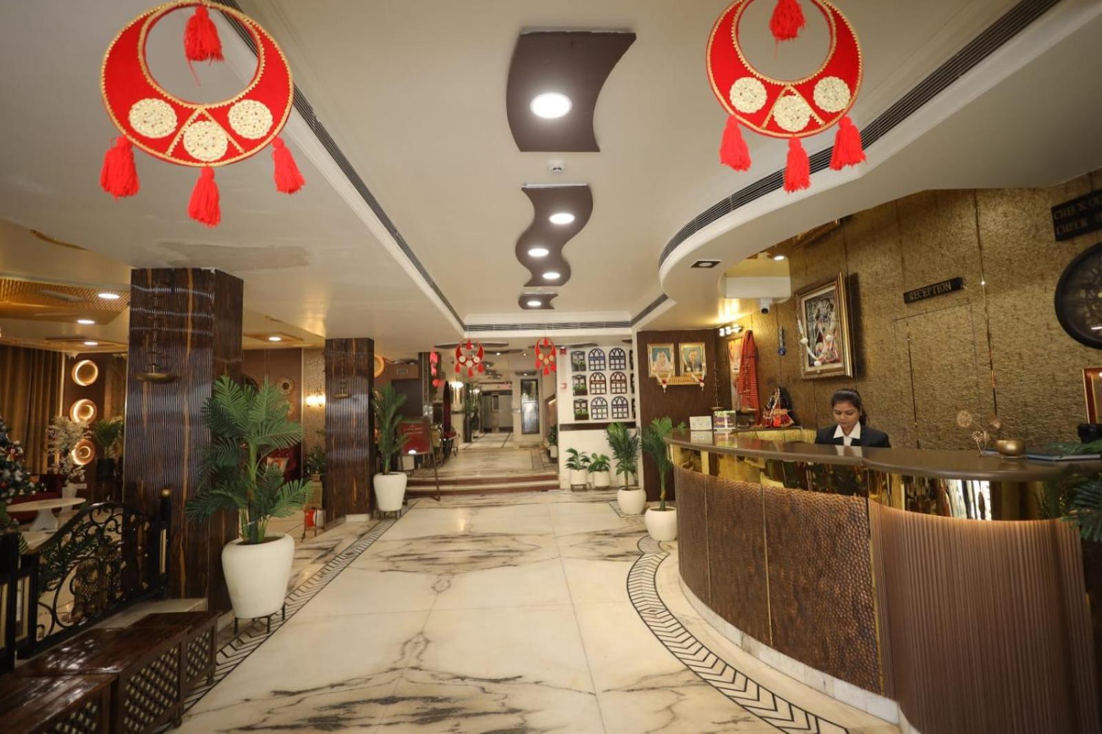 Hotel Sheetal Regency,Near Janambhumi Mathura Extérieur photo