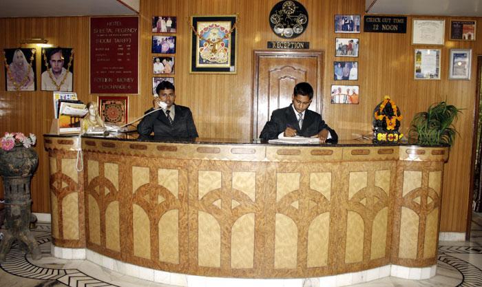 Hotel Sheetal Regency,Near Janambhumi Mathura Extérieur photo